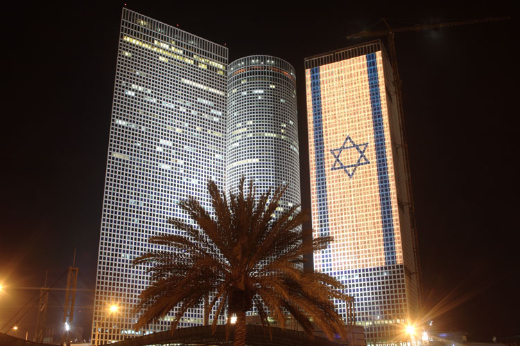 Tel Aviv (Photo © Moti Meiri / iStock)